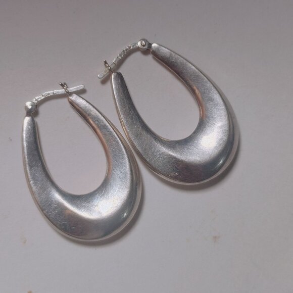 Sterling Silver Teardrop Hoop Earrings Vintage Polished Elegant Design Hinged - Picture 15 of 15